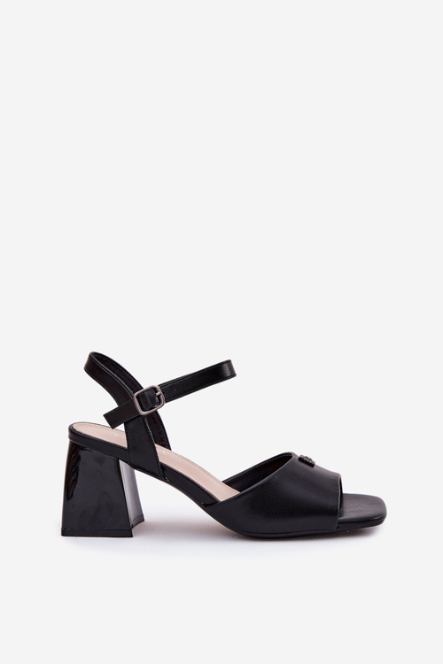 Dámské sandály na podpatku Vinceza 62235 černé