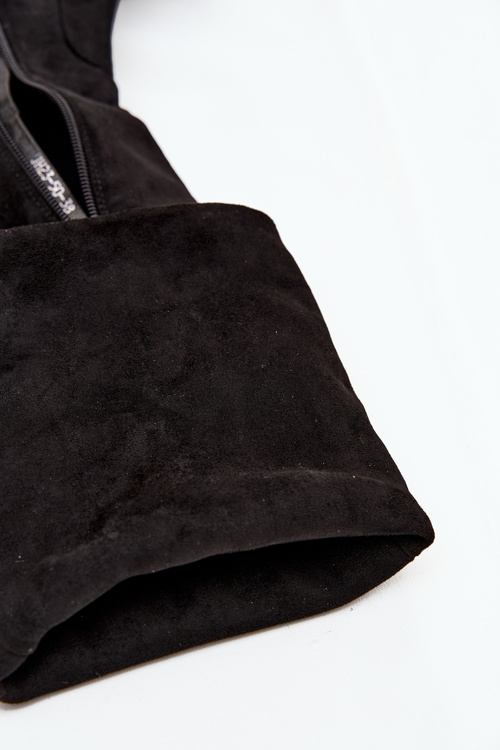 Dámske čižmy do kolena na blokovom podpätku z ekosemene čierne Zaretta