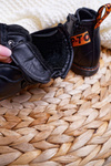 Detské topánky izolované zipsom čiernou prazivou