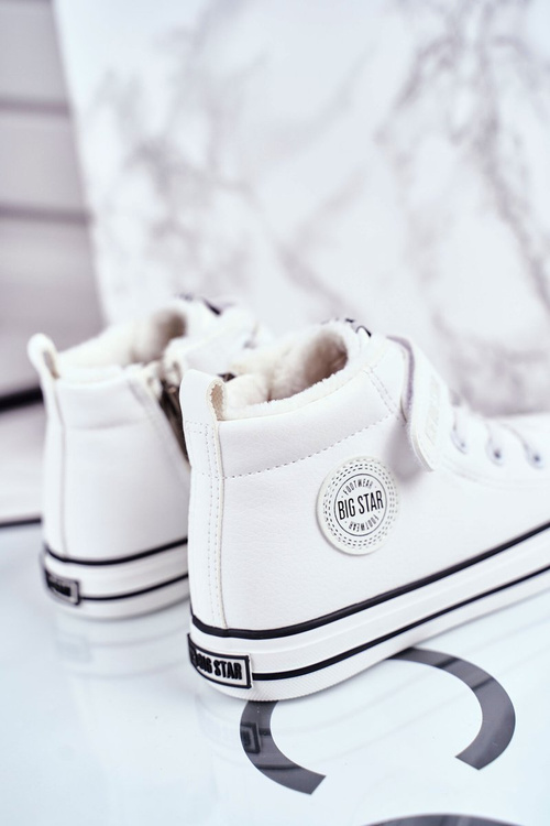 Detská izolovaná veľká hviezda GG374033 Biele tenisky