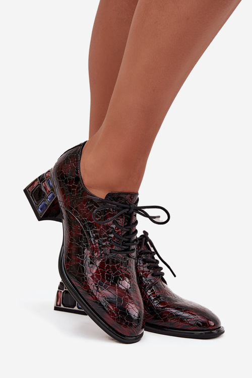 Kožené lakované dámské polobotky na podpatku s krystaly Artiker 57C0073 bordó