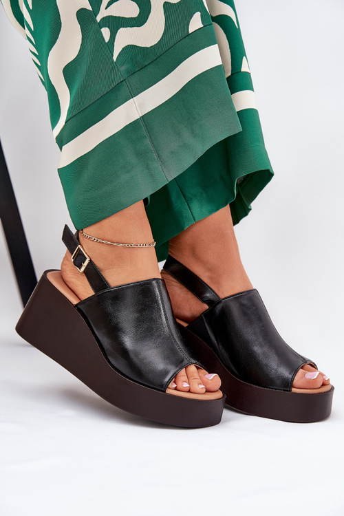 Dámské Sandály Z Eko Kůže Na Platformě A Klínu Černé Leaniria