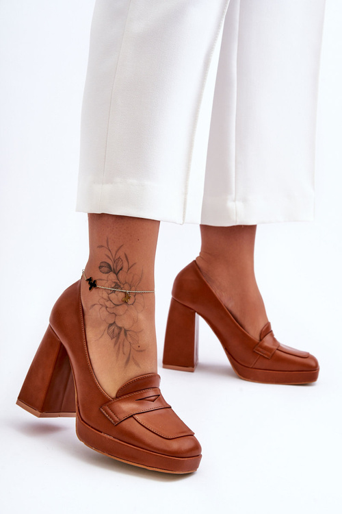 Kožené čerpadlá s vysokým obsahom ťavej alisy