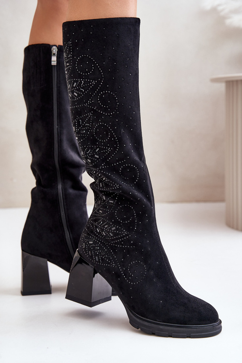 Zdobené dámské kozačky nad kolena zateplené na podpatku černé MR880-158