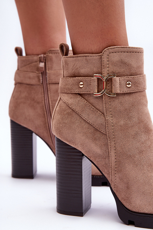 Semišové topánky na vysokej post béžovej liani