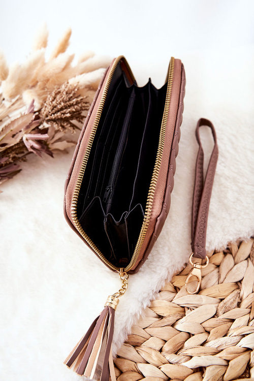 Veľké prešívané portfólio s cappucino popruhom