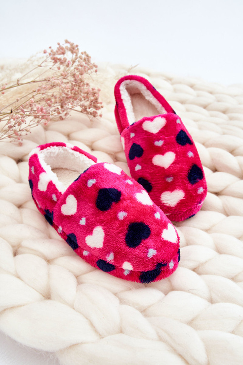 Izolovaný detský izolovaný papaci do sŕdc Fuchsia Meyra