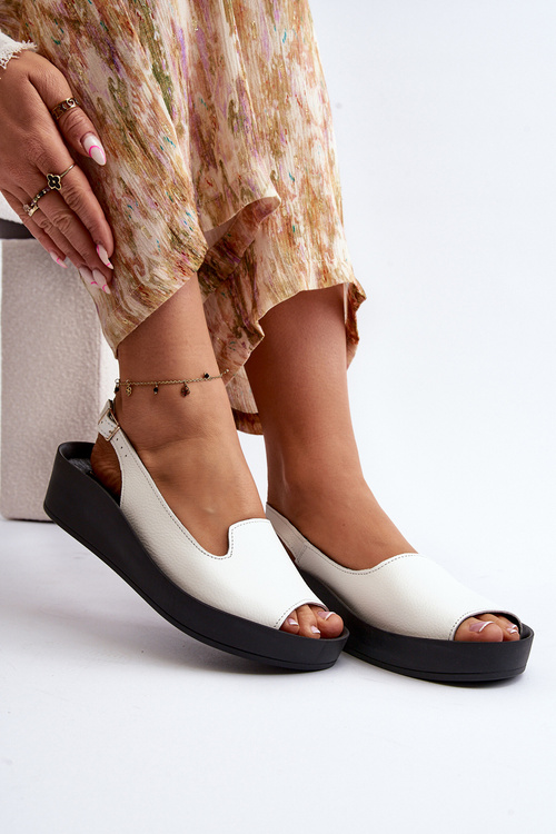 Dámské kožené sandály na tlusté podrážce Zazoo 2893 bílé