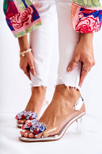 Elegantné čerpadlá s dekoráciou Amalia Silver