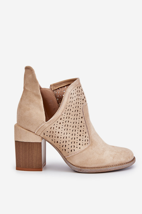 Semišové topánky s ľahkým béžovým vyrezaním