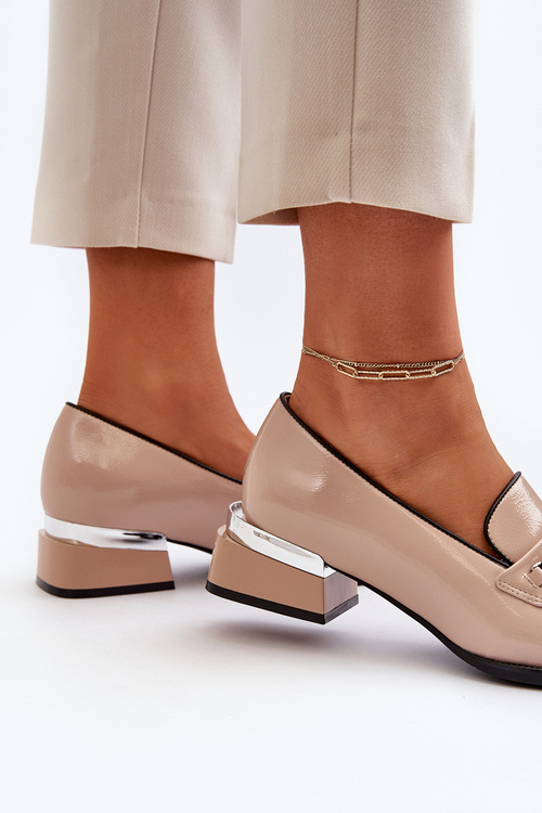 Dámské lakované lodičky na nízkém podpatku béžové Albreide