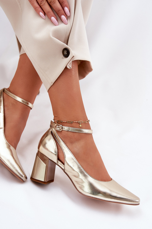 Kožené Lodičky Na Podpätku Maciejka K6816-25 Zlaté