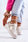 Dámské kožené sportovní boty na klínu béžová a bílá Larson