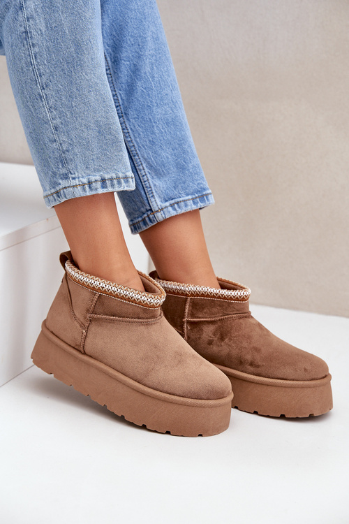 Sněhule na platformě s ozdobným vyšíváním světlobéžové Heslania