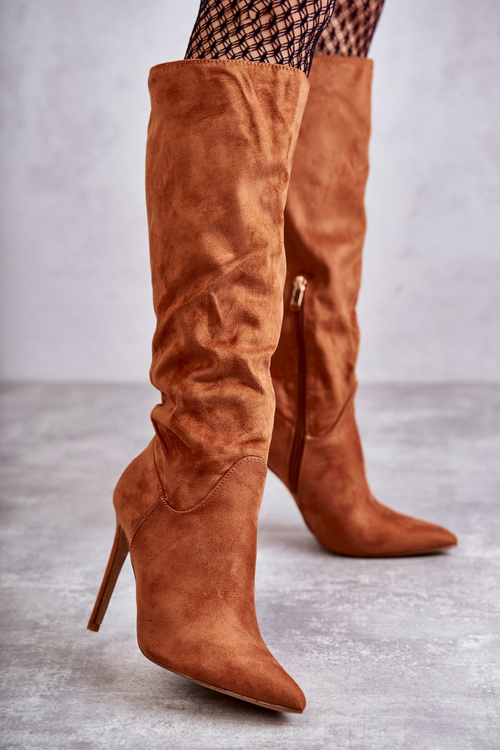 Klasické semišové topánky na päte ťavej amey