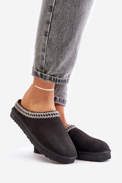 Pohodlná domácí obuv pantofle s výšivkou dámské Inblu FX000021 černé