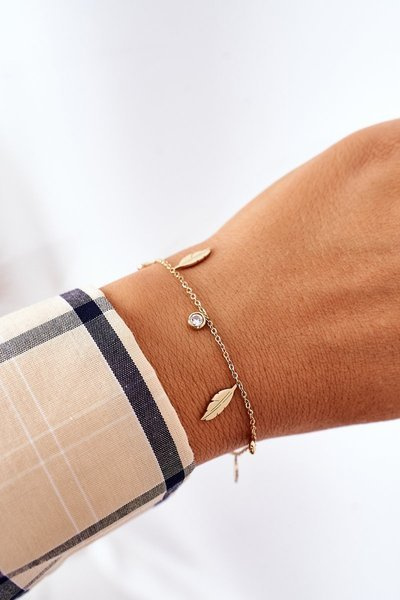 Náramok s perím a zlatými zirkónmi