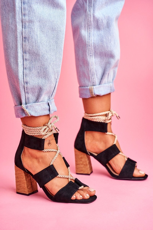 Dámske sandále na stĺpike zviazané semišové čierne Amore