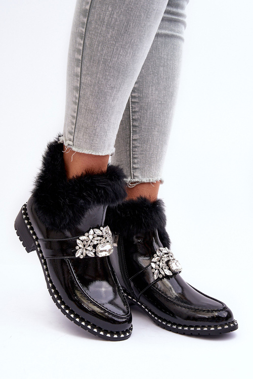 Boty Na Plochém Podpatku A Platformě Sztyblety Černé Linestta