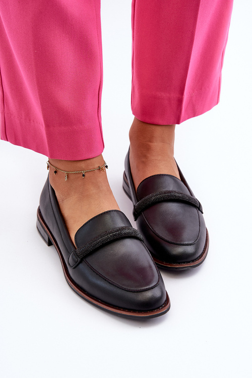 Dámske kožené mokasíny s ozdobným remienkom čierne Saosin