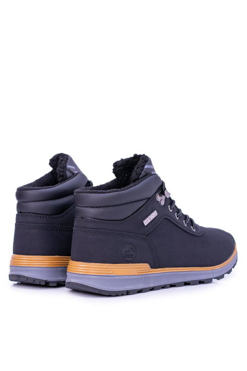 Pólová izolovaná čierna mužská turistická obuv prevencia