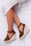 Dámske sandále na klinovej platforme leopard