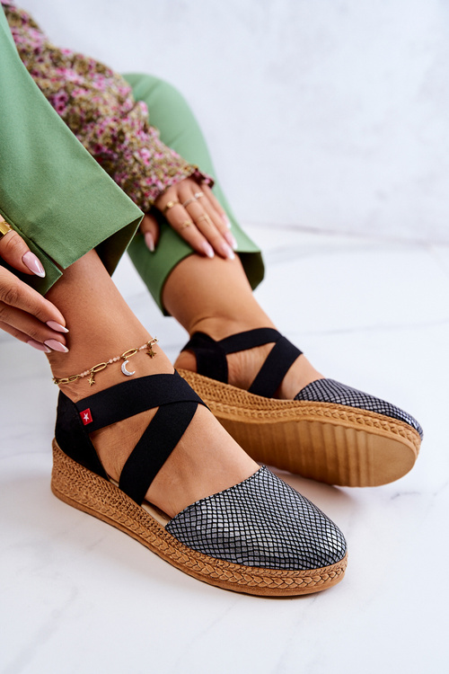 Módne ženské espadrilles veľká hviezda JJ276035 čierna