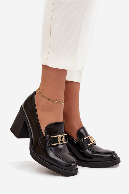 Dámske topánky na podpätku so zlatým detailom čierne Privelle