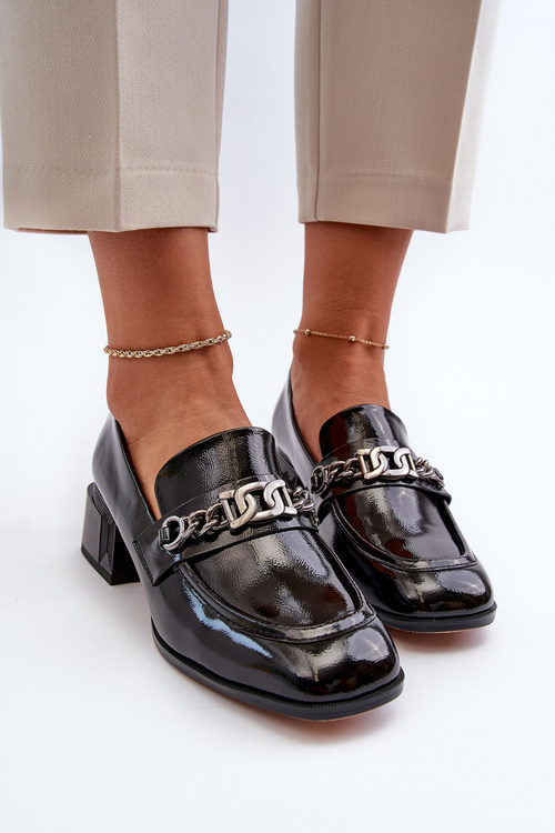 Lakované čižmy na opätku čierne S.Barski MR38-960