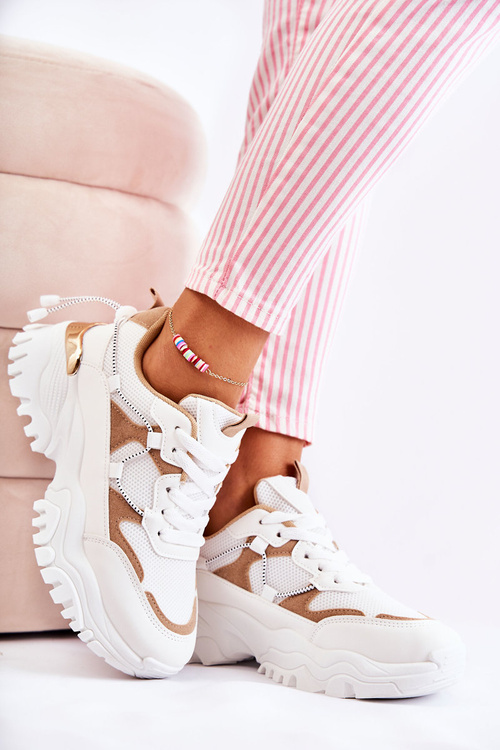 Módne materiálne športové topánky béžové a biele amariso