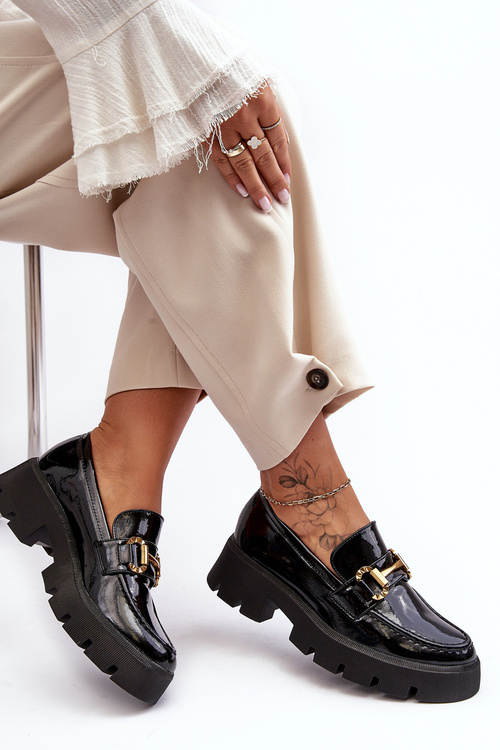 Ženské lakované topánky Loafer s dekoráciou Black Peuria