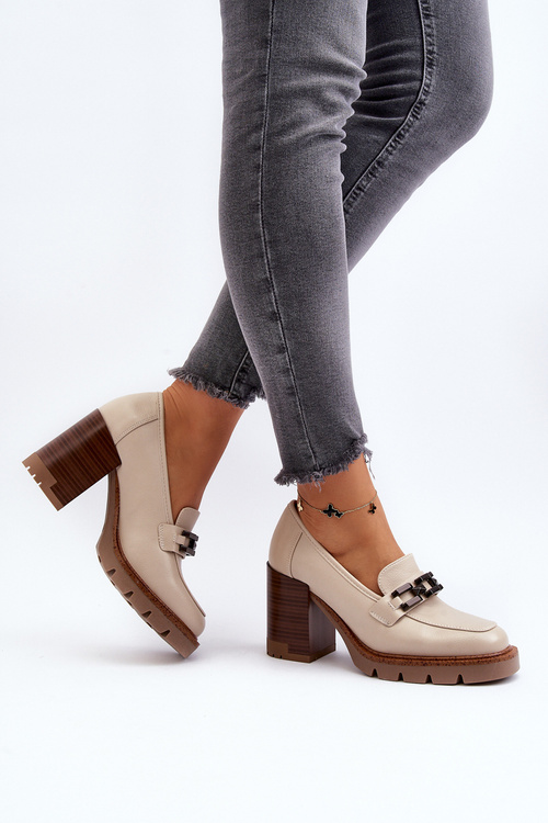 Topánky s masívnym opätkom a ozdobou béžové Oradna