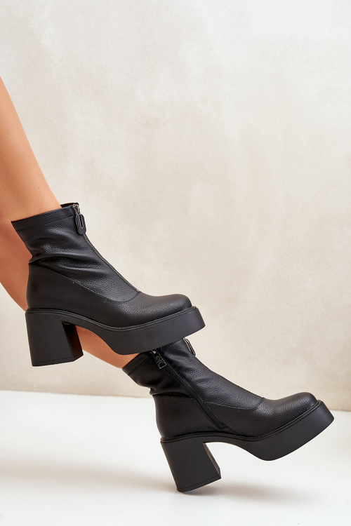 Dámske kožené topánky s čiernymi kamienkami Rosie