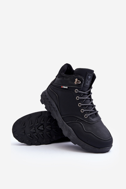 Mužské zateplené turistické boty černé Daviana