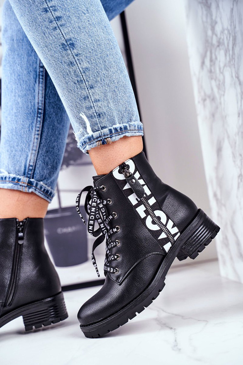 Dámské Kotníkové Ploché Boty Černé Verso