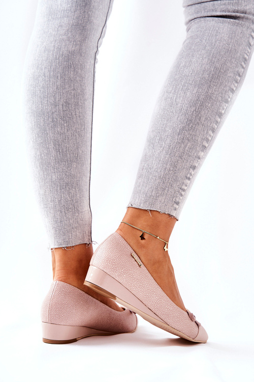 Kožené Dugoutová čerpadla s podpatky v Monnari 0590-M04 Zářivě růžová