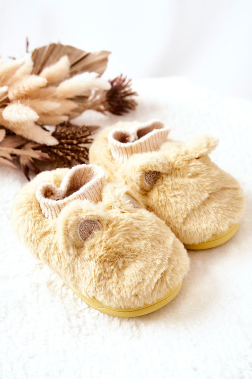 Papcie izolovaný welt žltými desi