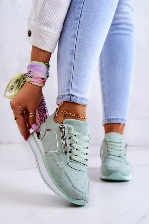 Suede Sports Shoes na svetlozelenej platforme Riverside