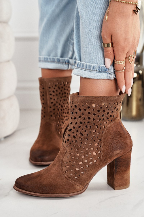 Otvorené topánky na semišovom poste vynikajúce 1219 koňak