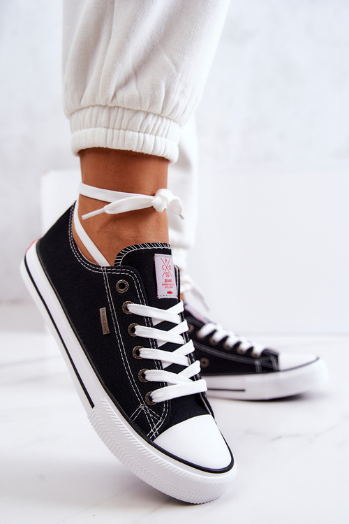 Dámske klasické krížové džínsy JJ2R4011C Čierne tenisky