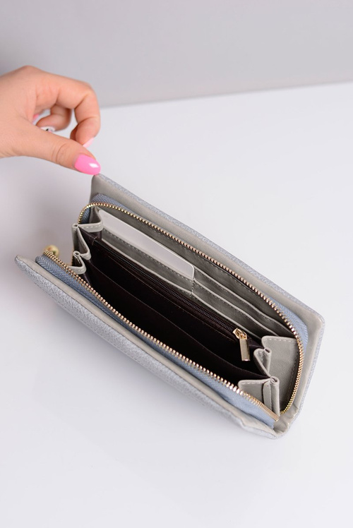Veľká dámska šedá peňaženka s vreckom