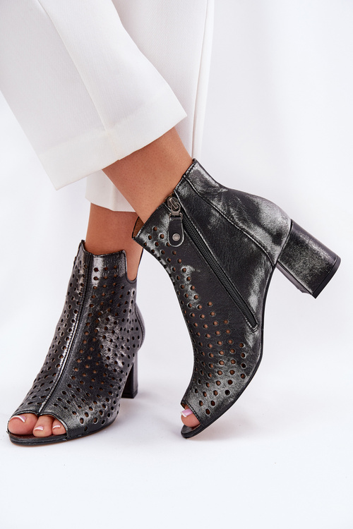 Kožené čipkované topánky Maciejka 05420-01 Čierne