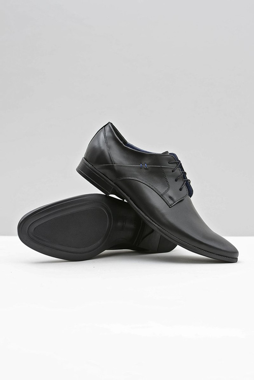 Elegantná čierna obuv gaspare leštná koža