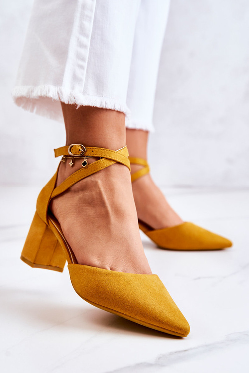 Dámske čerpadlá na stĺpiku v Spitz Yellow Cosmo