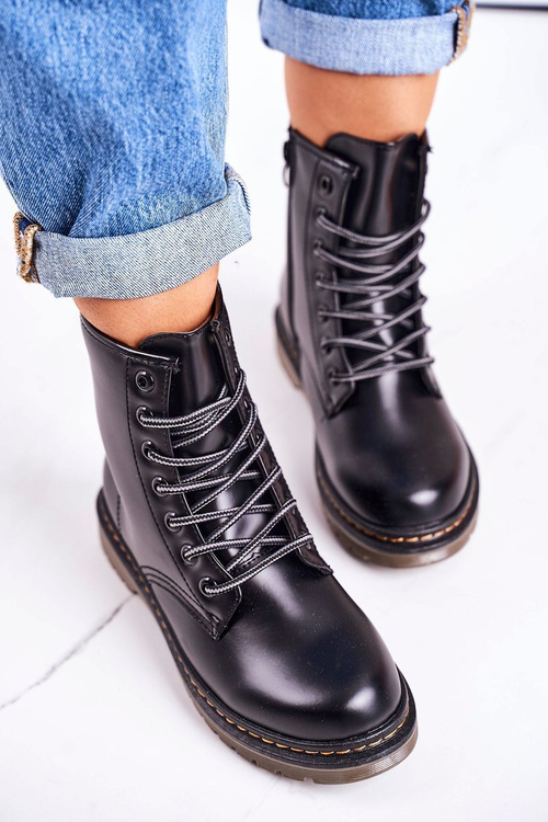 Ženské izolované dosky matného čierneho hromu