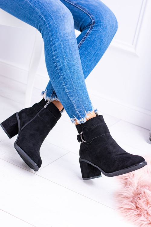 Dámske čierne topánky na stĺpiku s Buckle Suede Evoret