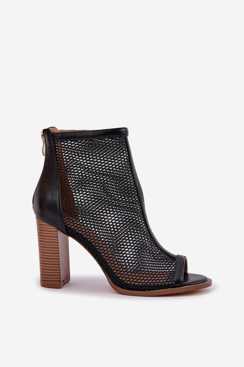 Sandály Na Podpatku S Holení Černé Taniffia