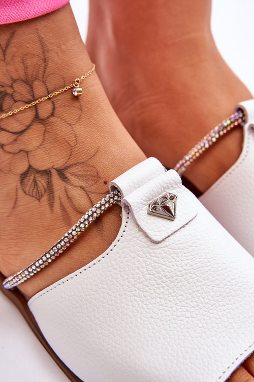 Dámské sandály s plochými podpatky Nicole 2806/009 Bílá