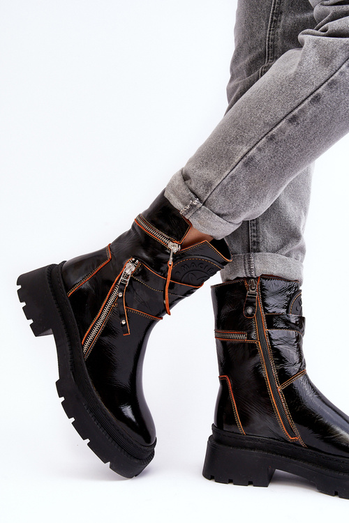 Dámske lakované kožené topánky s čiernymi posúvačmi Maciejka 06238-18