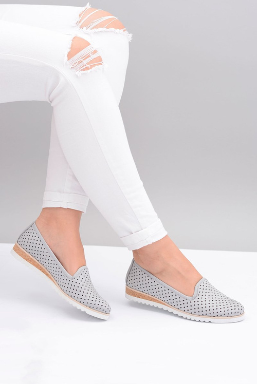 Kožená šedá poľská balerína Lordy Gabi